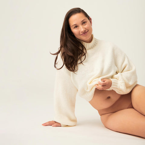 Modibodi Recycled Seamfree Bikini Cinnamon Moderate-Heavy |ModelName:Emily 12/M