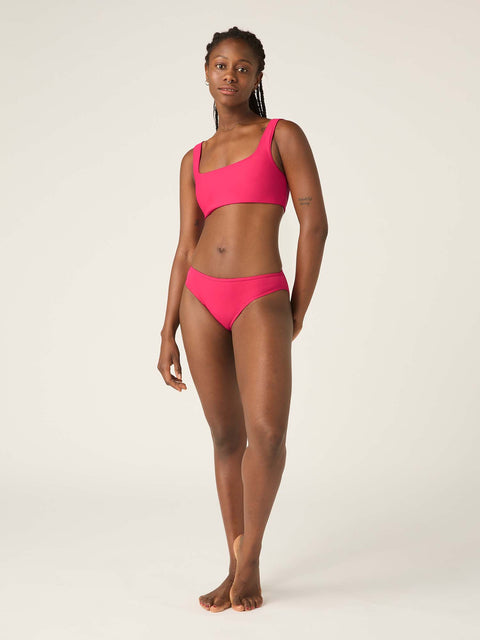 Recycled Swimwear Crop Top Panther Pink |ModelName:Amy 10/S